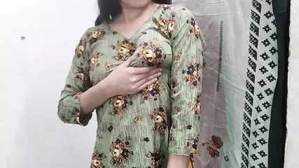 Tusion Me Aayi Girl Ko Paise Dekar Pel Diya