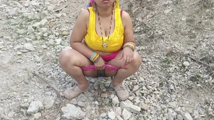 Desi Xxx I Fucked My Friends Step Sister When She Is Pissing In Outdoor