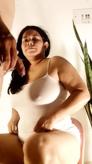 Girlfriend Loves To Suck Cock Rich