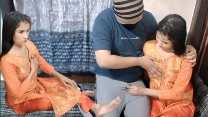 Bhabhi Akeli Ghar Me Baithi Thi Dever Ne Bur Chat Kar Pela