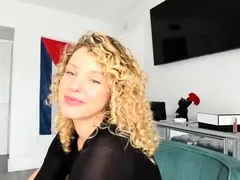 Beautiful Fit Camgirl