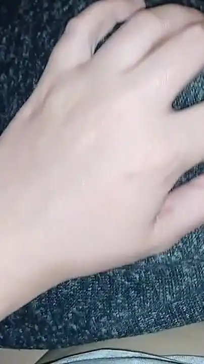 Quick Sex on the Bed of Two Girlfriends