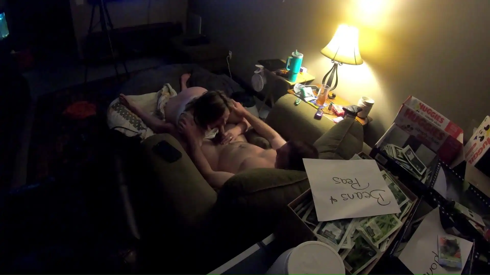 Husband Films Eating My Pussy and I Reward with Blow Job
