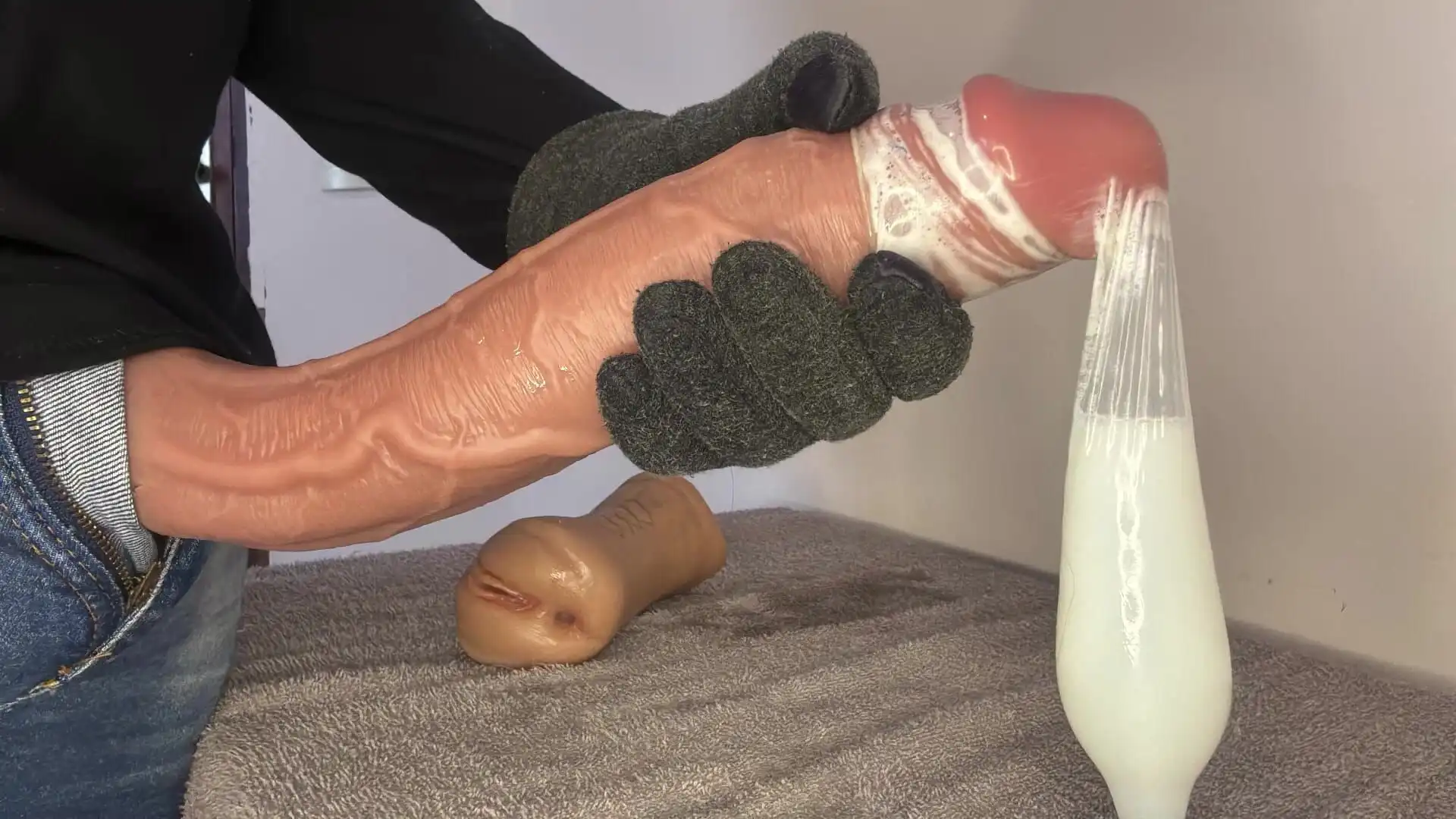 Super Cane - Big Dick with 29 Centimeters Cuming Non-stop.