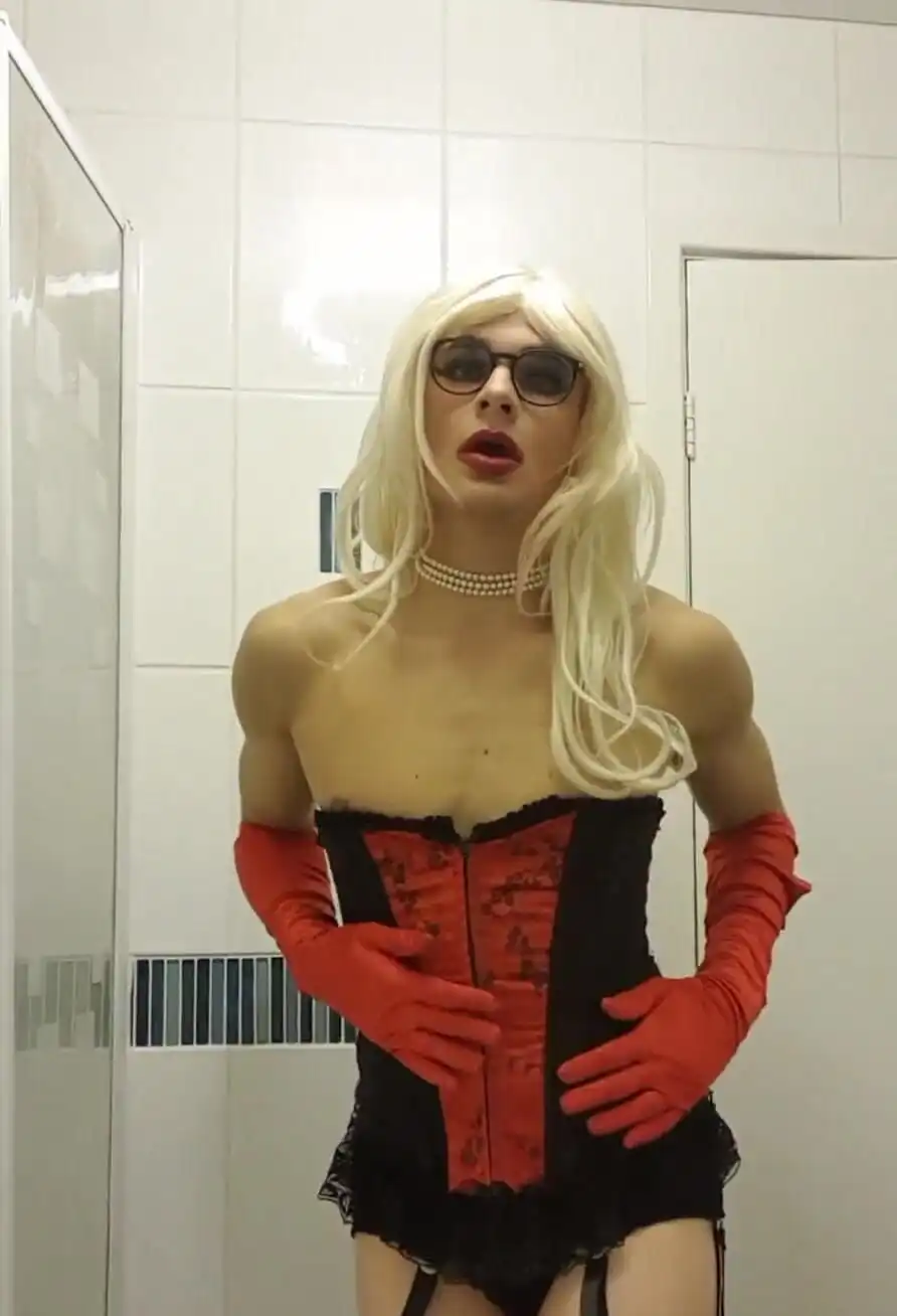 Blonde Jessica Giving a Little Tease
