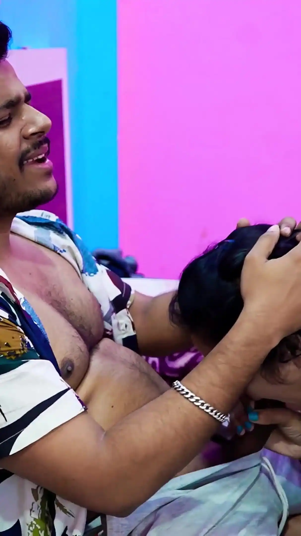 Dost Ki Wife Ko Chuda Ghodi Bna Ke Desi Style Me Chod Chod Ke Chut Ka Pani Nikal Diya in Hindi Audio