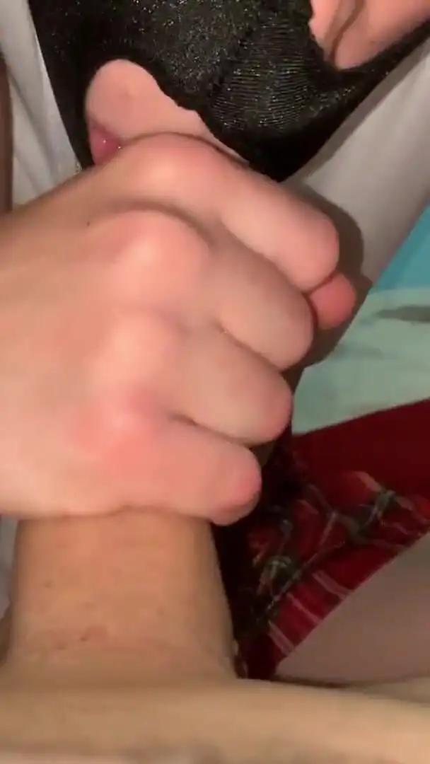 Little college chick sucking boyfriend and swallowing all his hot cum