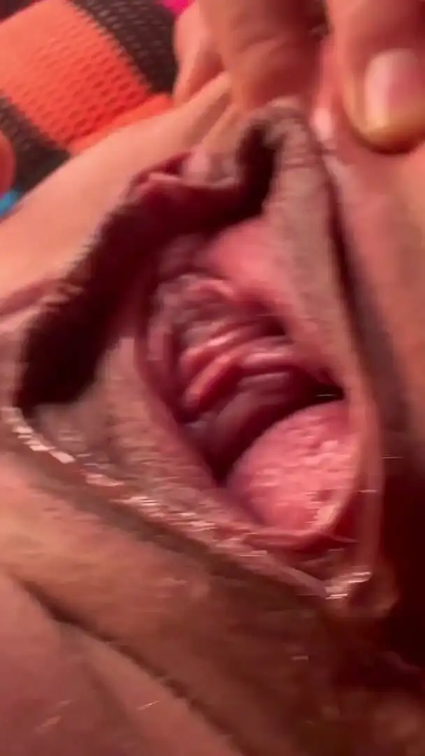 Sit on Dirty Pervert Face Pissing