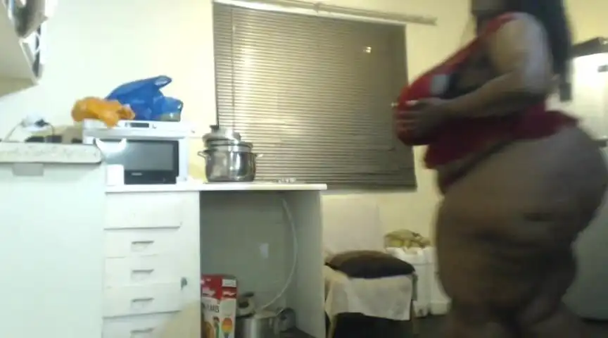Fat Ass Ebony Bouncing Big Boobs and Masturbating