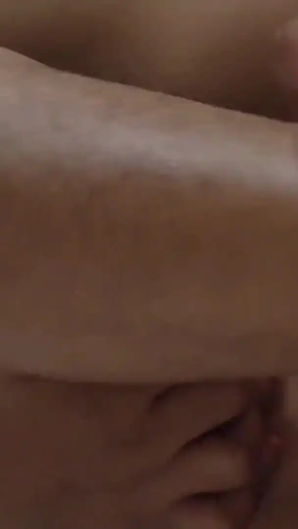 Desi Chubby Girl Fucked in Missionary Position and Moaning Loud