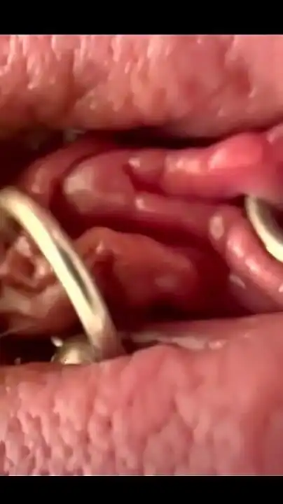 Extreme Close Up Rubbing My Pierced Clit by MakeUp Brush and Huge Orgasm make me completely Wet my Pussy