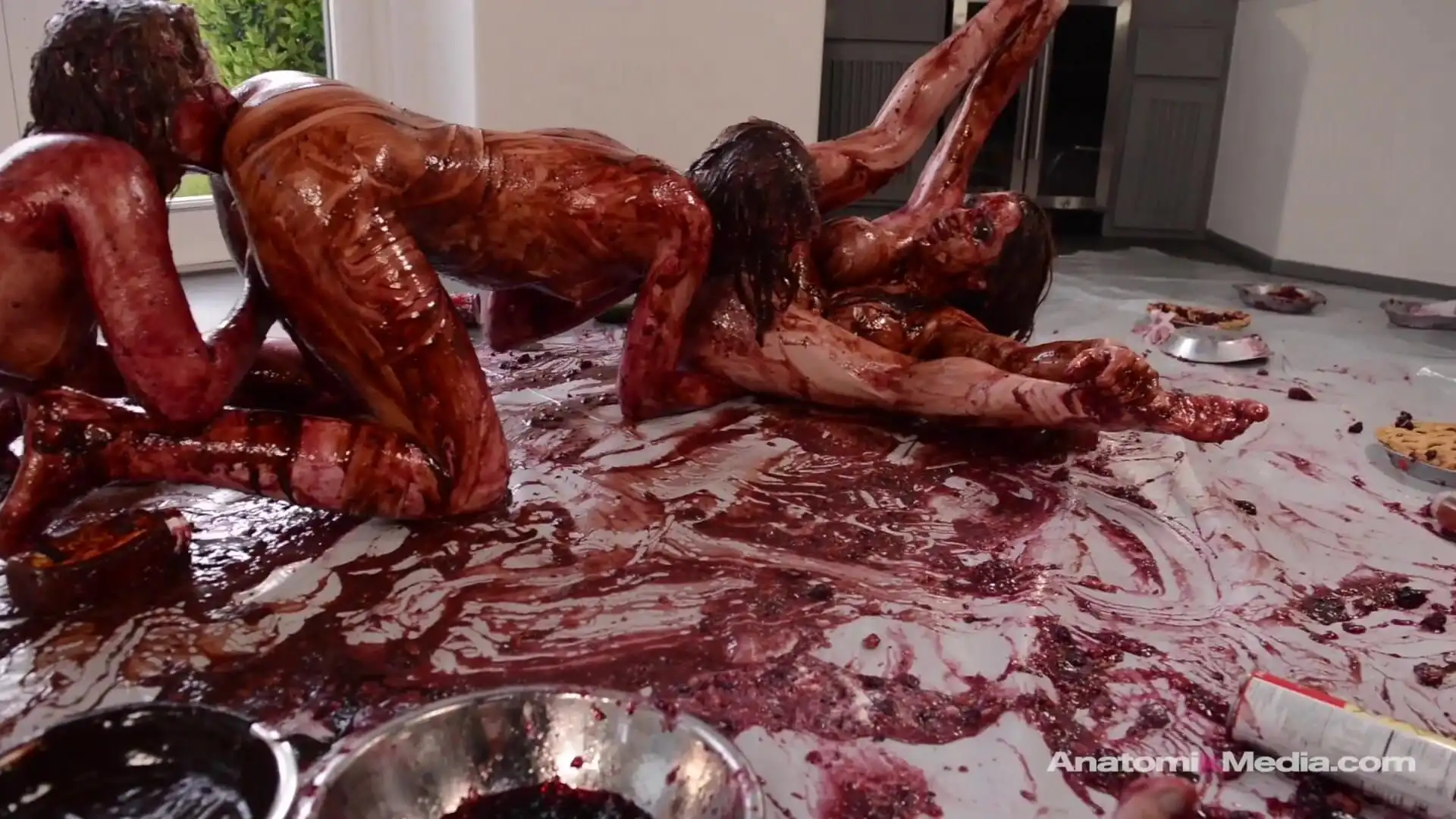 Messy Girls: Pie Whores