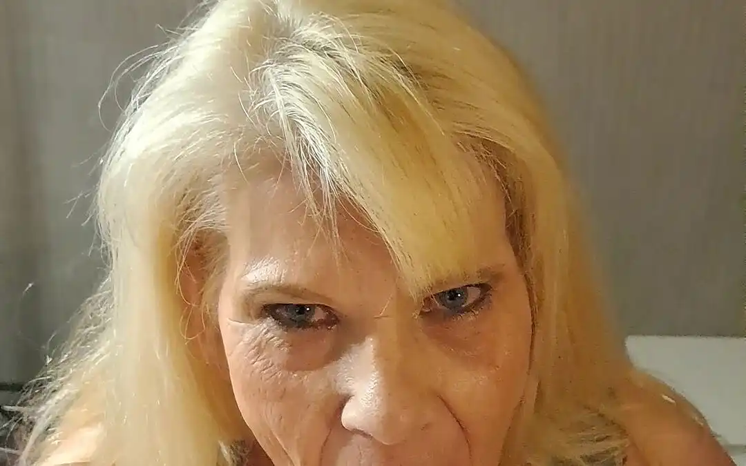 Deepthroat57 POV Blowjob