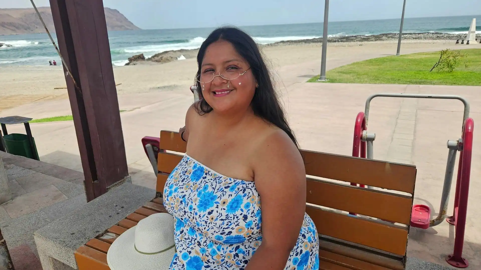 Beach and Cum Swallow