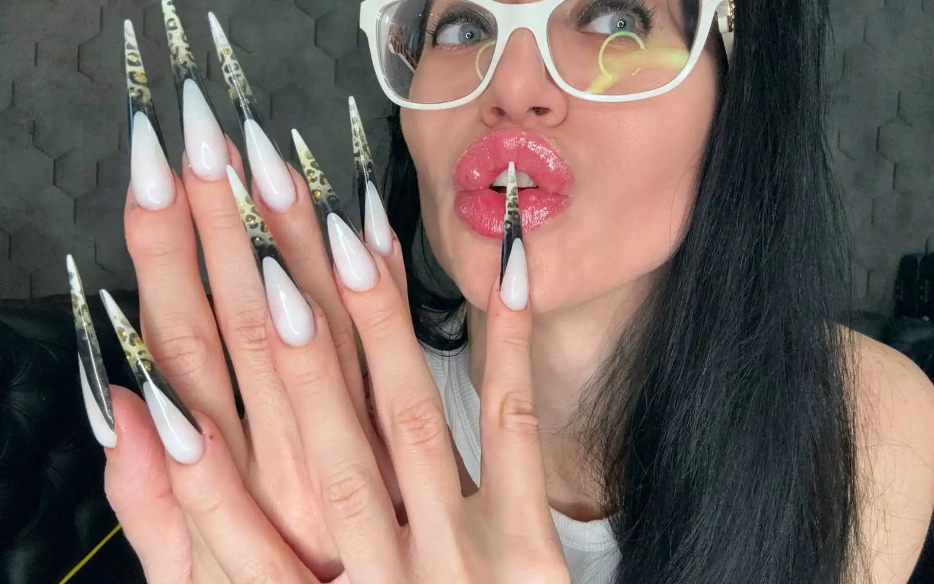 The New Nail Shape Is Even Longer