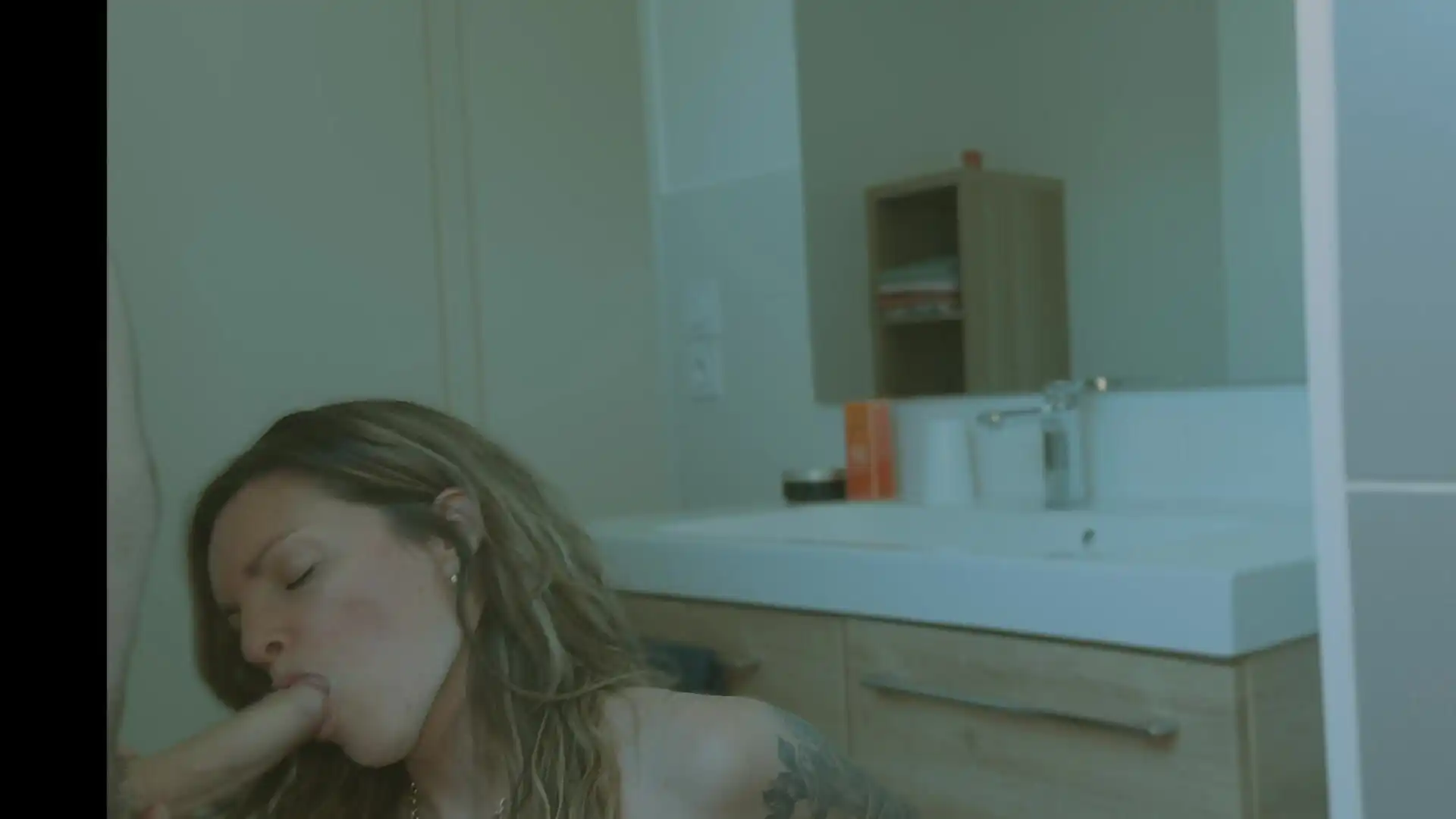 I Fuck My Neighbor in the Bathroom