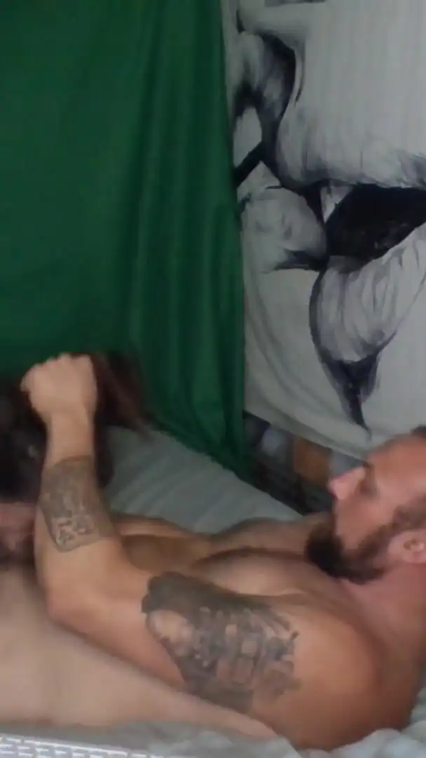 Wife Gives Great Head