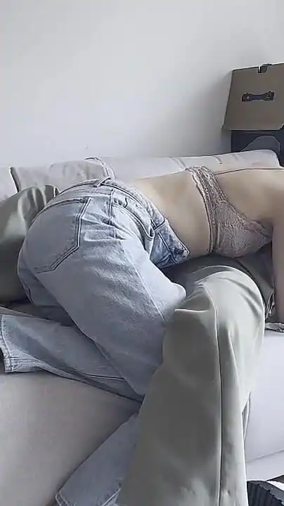Mi Exnovia Viene a Mi Casa Tener Sexo Mientras Mi Esposo Esta De Viaje Parte #1