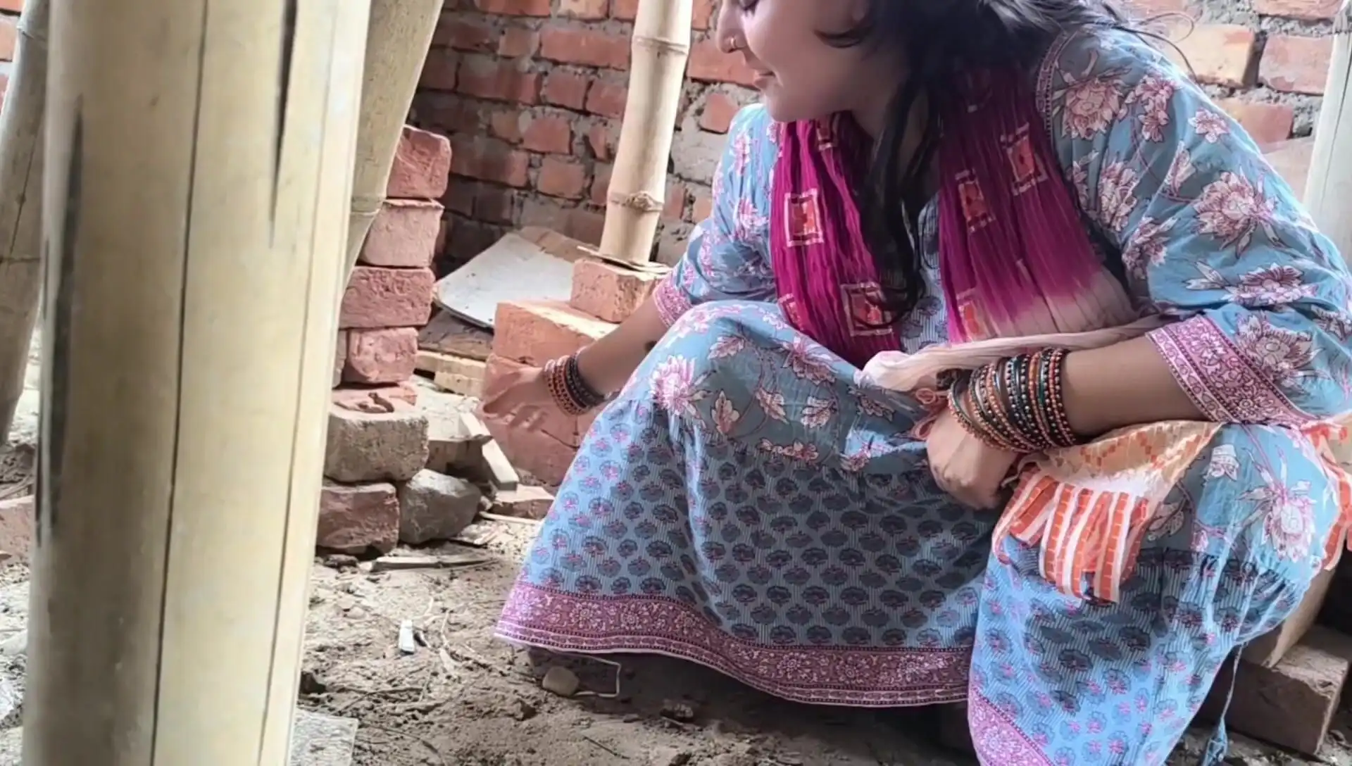 Women Fuck with Constructor