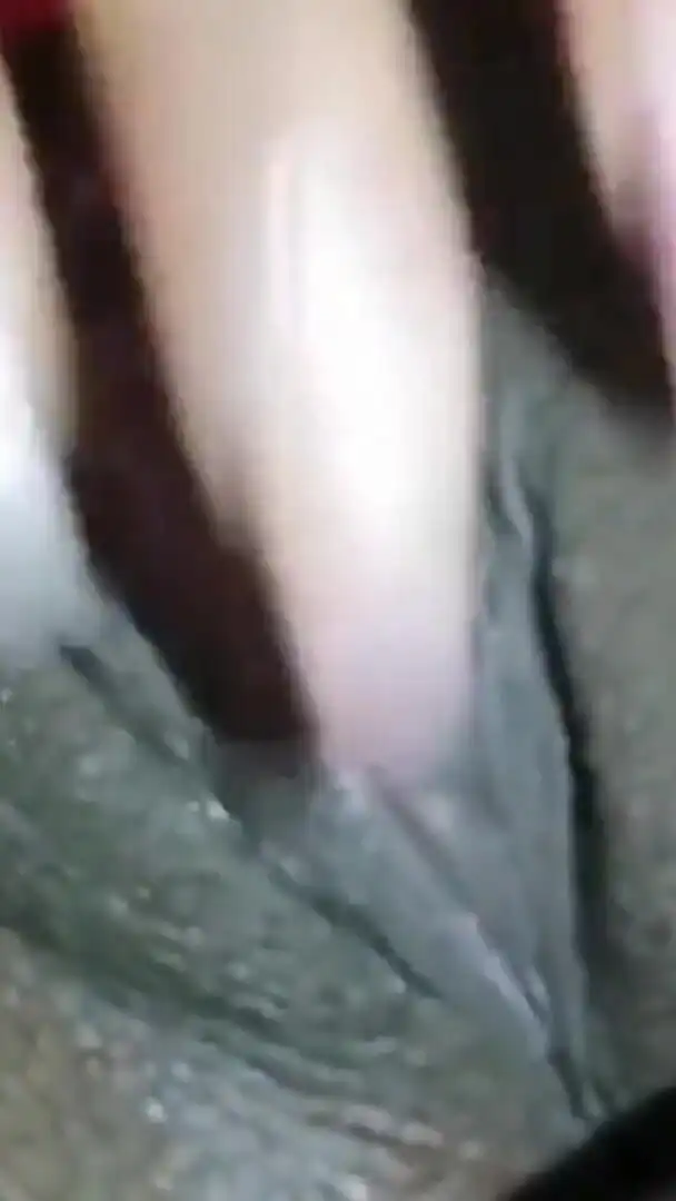 Dildoqueen Masturbating