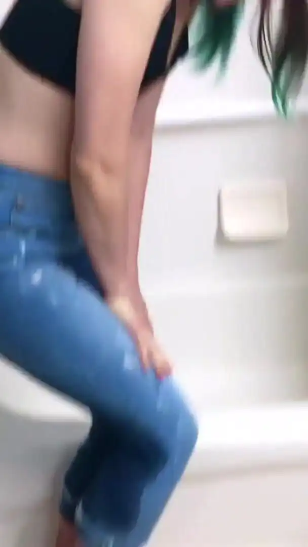 Throwback to Me Pissing My Jeans and Then Encouraging You to Jerk off!