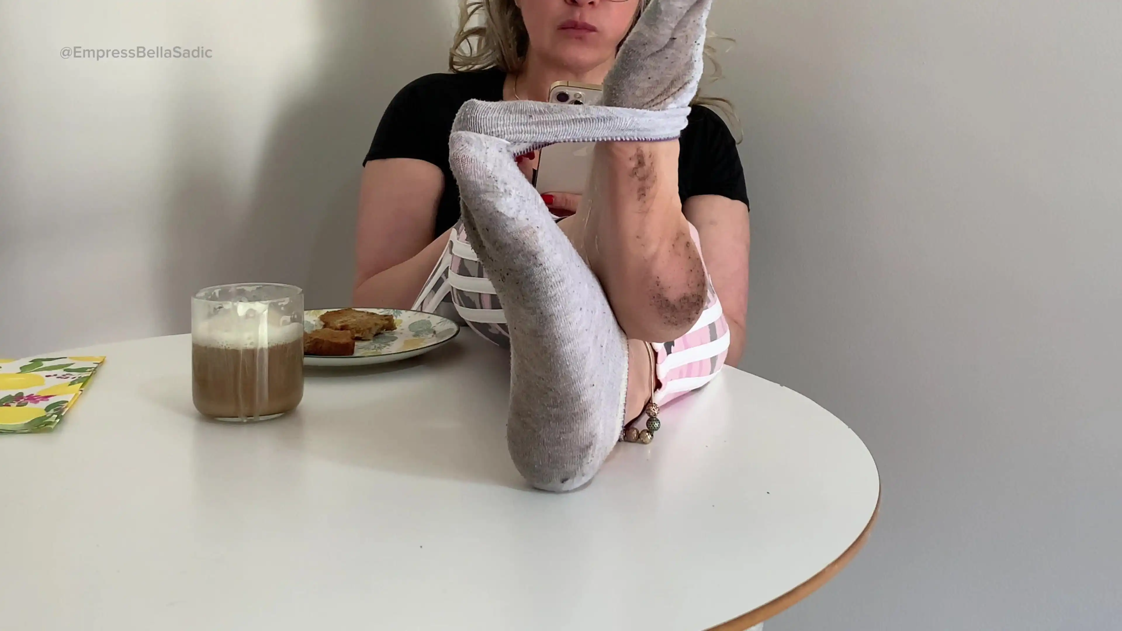 Sexy Fees and Wrinkled and Dirty Soles of the Empress Bella Sadic Dirty