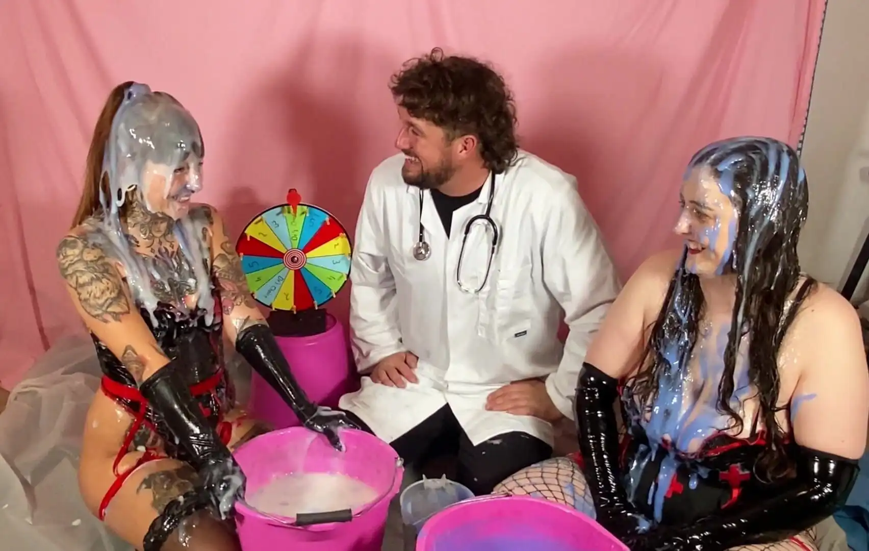 Human Anatomy Sploshing and Gunge Spin the Wheel!