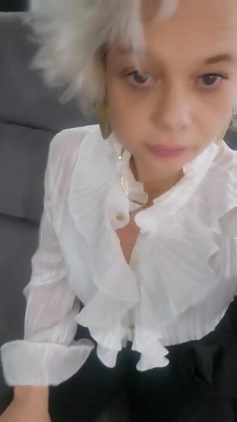 Bonjour Toi Tu Aime Ma Tenue