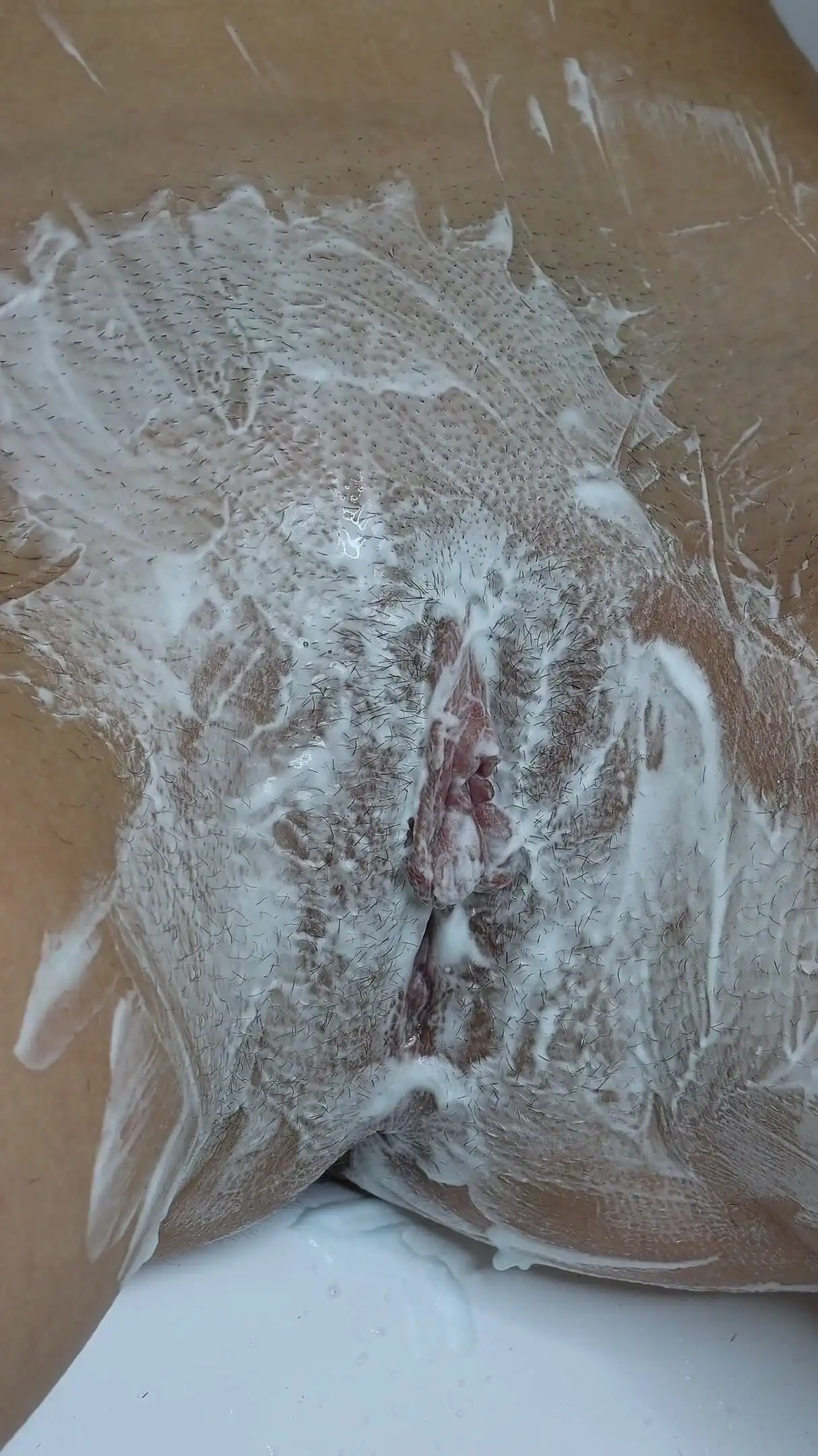 Shaving Hairy Pussies with a Close -up Shaving Foam!