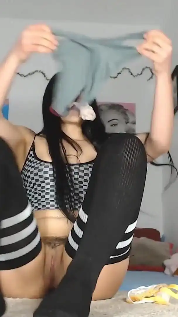 Pee Girl