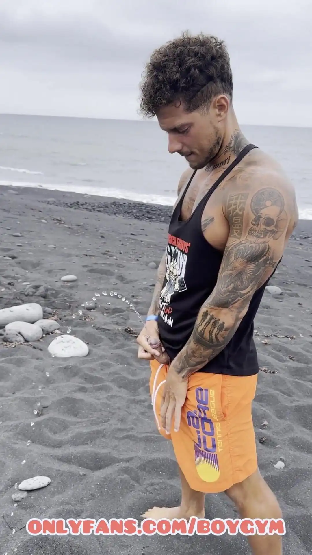 Gay Piss in a Place