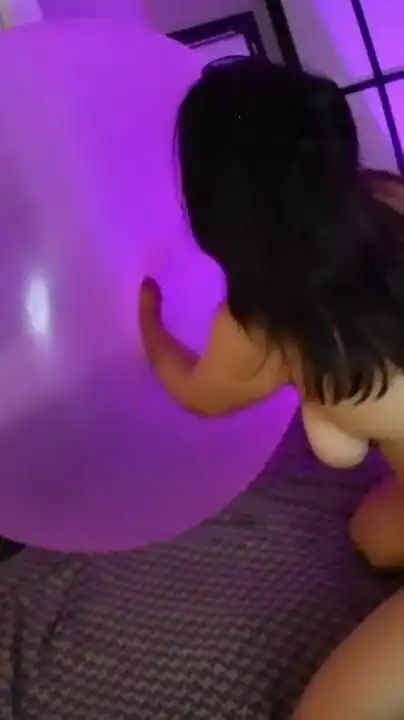 Ride Pop and Squirt on Big Wubble Ball