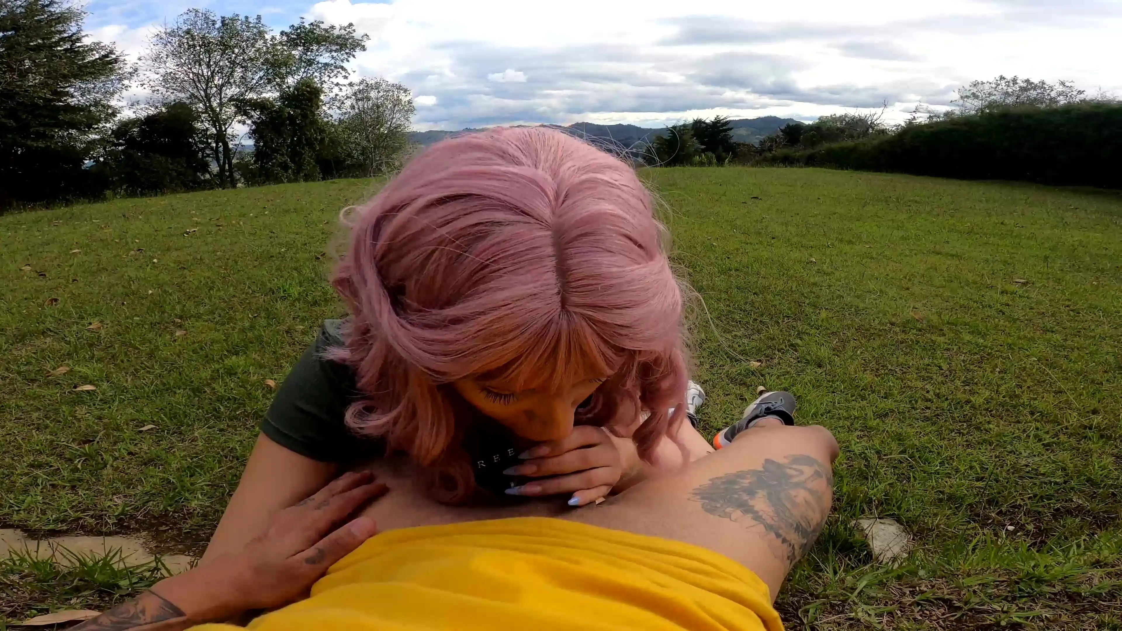 My Friend Gives Me a Great Deepthroat Blowjob Outdoors and I Cum in Her Mouth