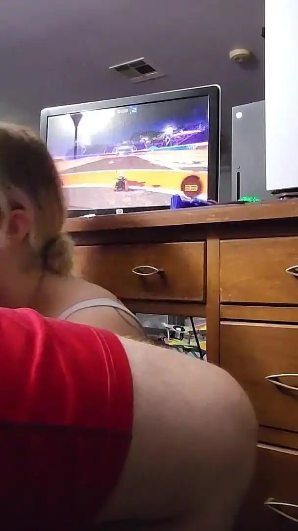 Computer Desk Blowjob Mama_foxx94