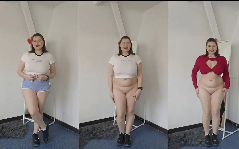 Your New Roommate Bottomless Nudist Showing You New Tops