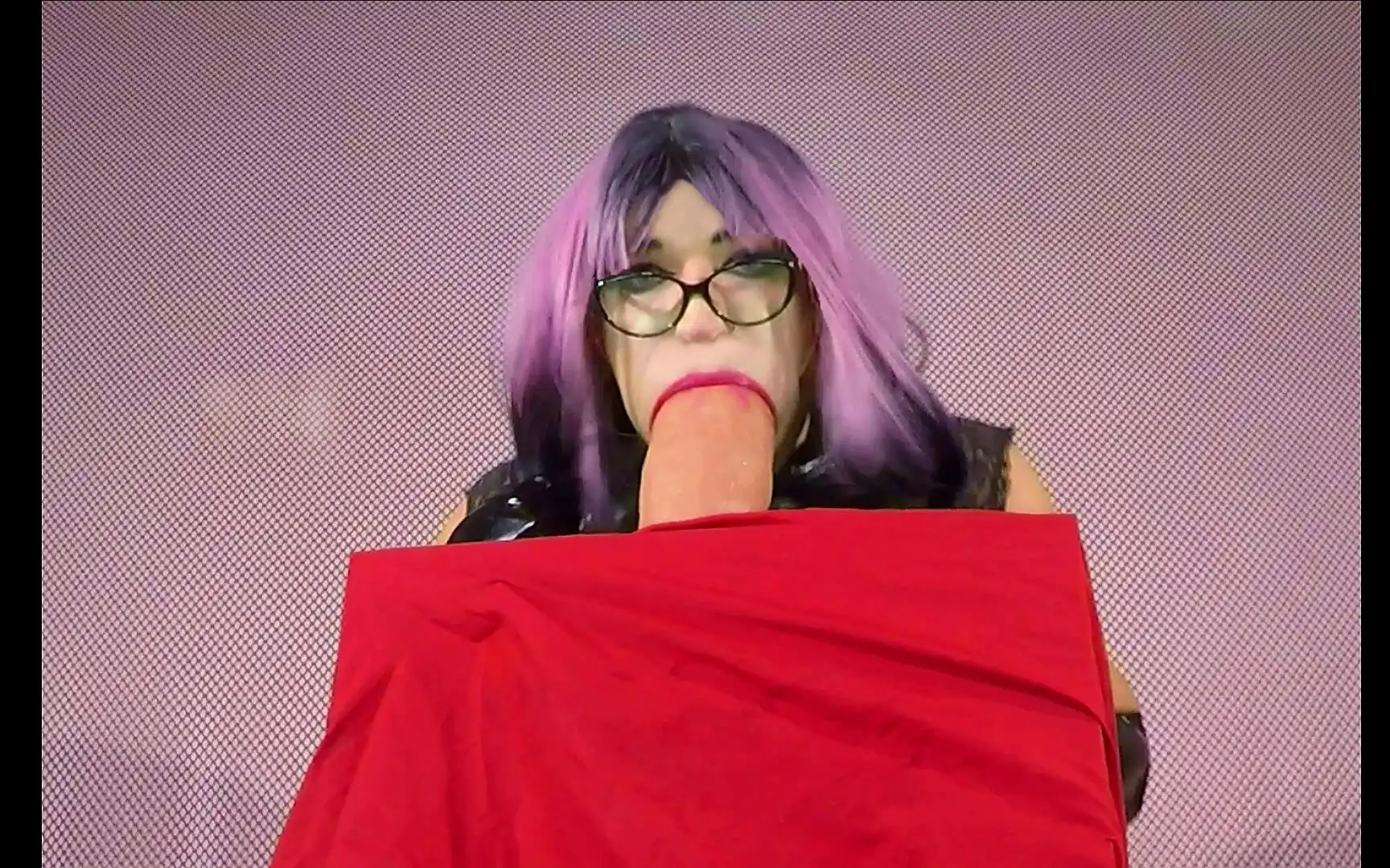Sissy Stacy Stretch Here Mouth by Sucking Chubby Cock