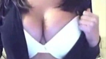 Sexy Girls Does Strip Tease On Webcam