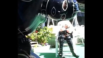 Roxina2006fetishlatexout010606.wmv