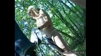 Anna Outdoor Bang Threesome