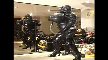 Roxina2005pervytubebigboobs060405.wmv