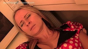 Female Urethra Stretching With Big Pee Hole Insertion. Harnrö hre Insertionen.