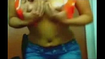 Brunette Puts On A Webcam Show