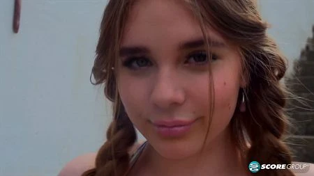 Lucy Laistner: Young Cowgirl Will Rope You in