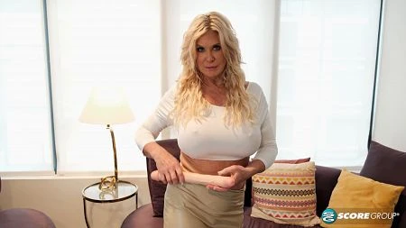 A big-titted cougar's multi-toy slut show