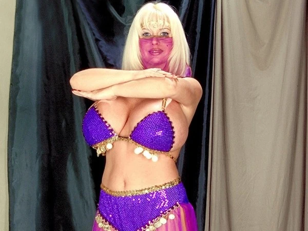 SaRenna Harem Girl