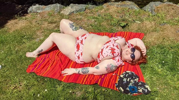 Greta Grindhouse: Happy Camper