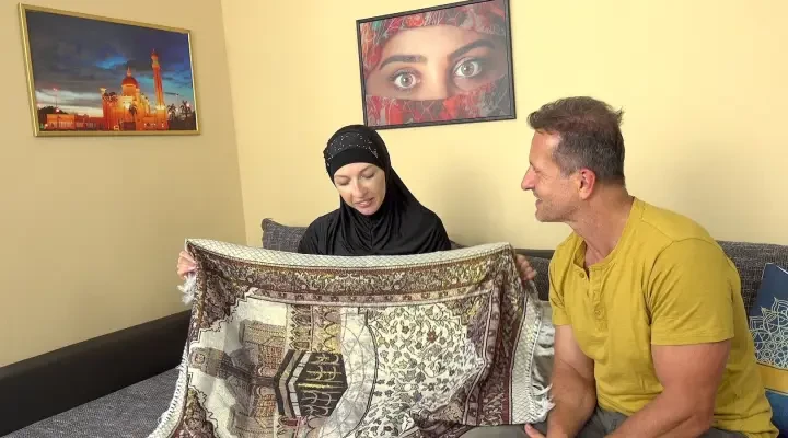 Muslim thanks her husband with amazing fuck