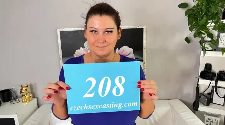 Czech Busty Milf spread her legs for great job