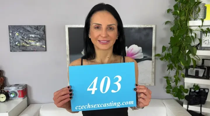 Sexy Latina makes guy very hard in casting