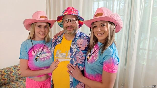 Rebel Rhyder and Lana Analise are enjoying double blowjob
